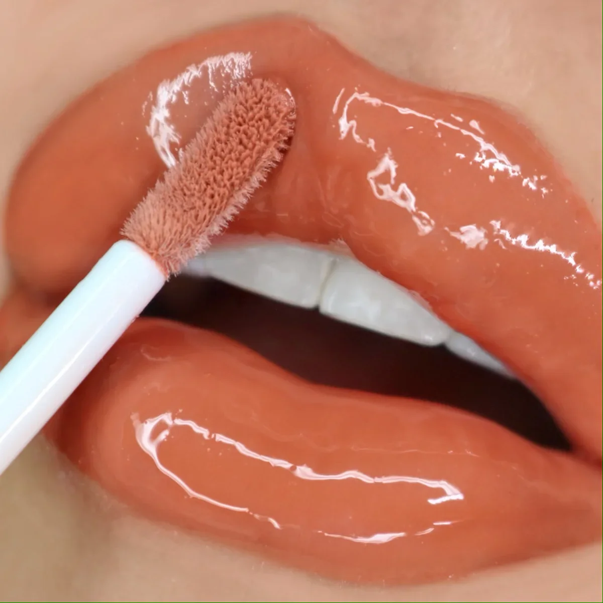 Beauty Creations Ultra Dazzle Lipgloss - Image 11